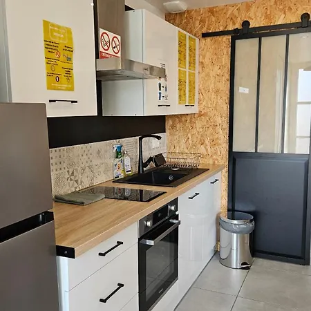 Le De Billie Centre Дом отдыха *