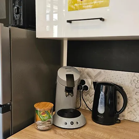 Дом отдыха Le De Billie Centre *